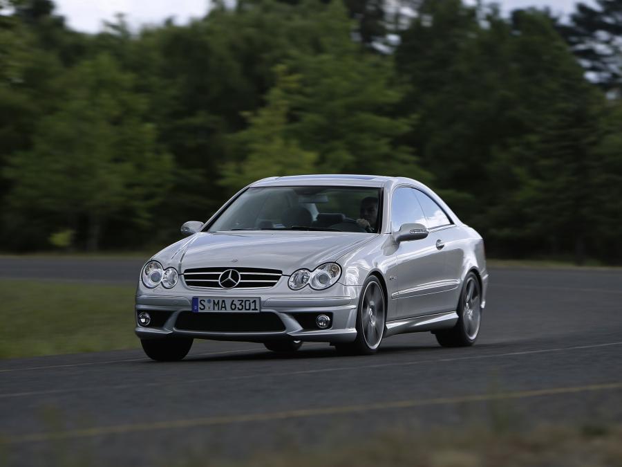  Mercedes-Benz CLK63 AMG 2006 года  (WW) (фото 17 из 19)
